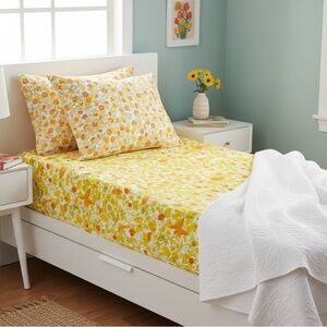 Vintage 70's ‘Mix & Match’ Floral Twin Fitted Sheet & Pillow Case Set